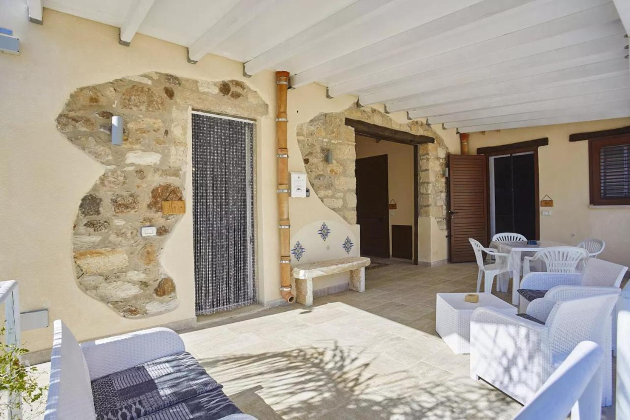 Casale Sammartano Apartments Ummari Εξωτερικό φωτογραφία