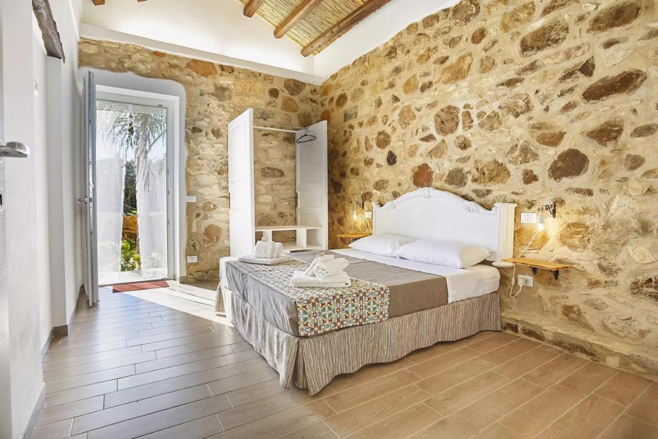 Casale Sammartano Apartments Ummari Εξωτερικό φωτογραφία